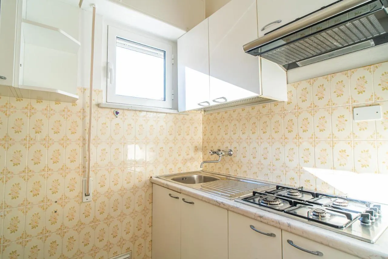Apartment Appartamenti La Residenza Borgio Verezzi
